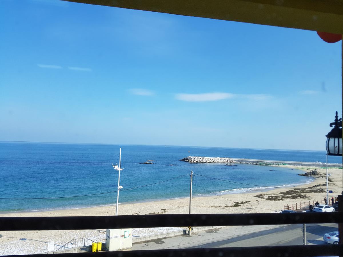Leselect Pension Gangneung Exterior photo
