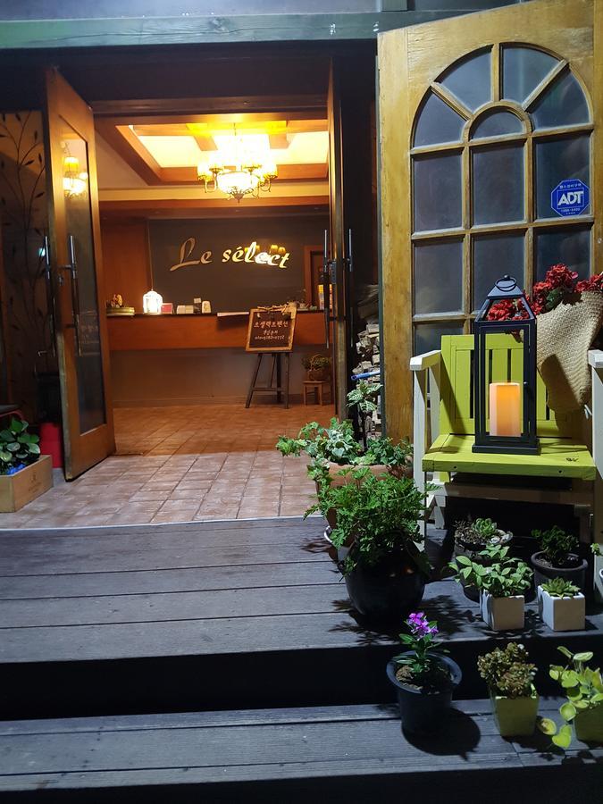 Leselect Pension Gangneung Exterior photo